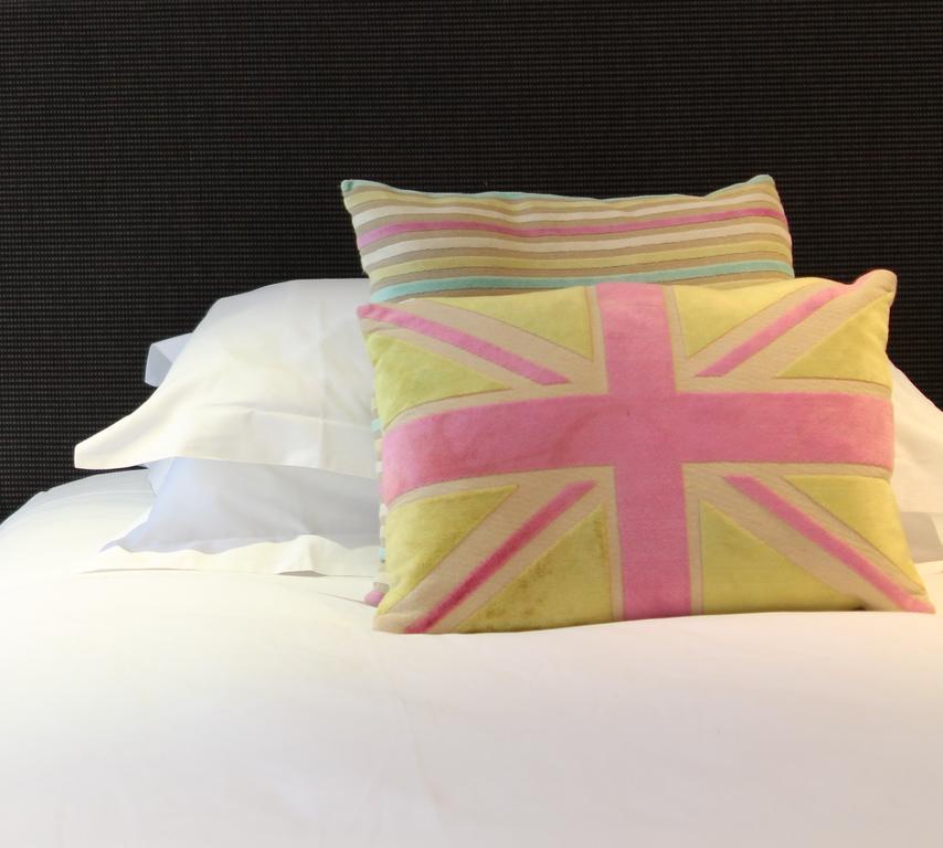 The Bell Inn Hotel Horndon-on-the-Hill Chambre photo